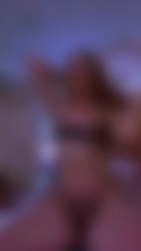 Sexy and Hot by aliccegray