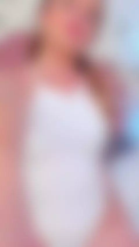 Sexy and Hot by aliccegray