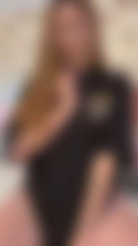 Sexy and Hot by aliccegray