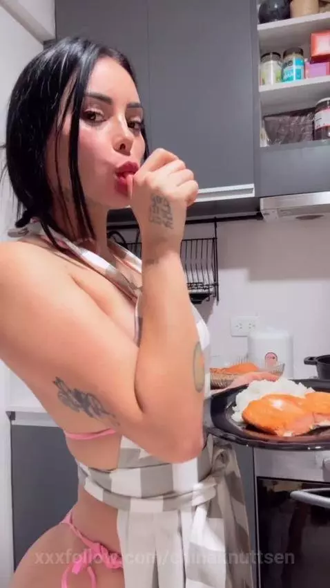 mmmm...how delicious it is
#caliente #hotgirls #Sex #pussy #... by chinaknuttsen