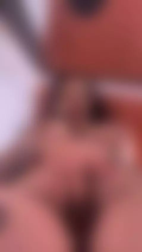 teasting my hairy pussy for you by linaresjesica7