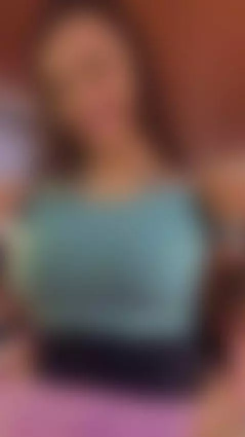 online in chaturbarte 🥵 by linaresjesica7