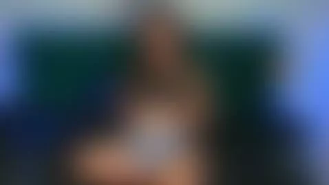 look at my sexy tits by zarah-gomez