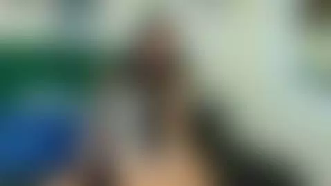 im online , your sexy girl, come to me by zarah-gomez