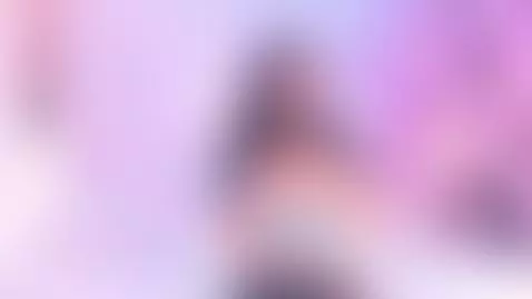 Your cock and those tits… you’re the perfect combo. Come and... by salomebenz