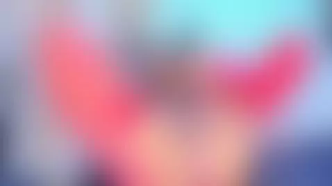 You imagine what I can't show here by salomebenz