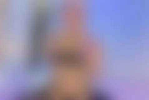 Kneel for me... I want to see you looking at me while I give... by salomebenz