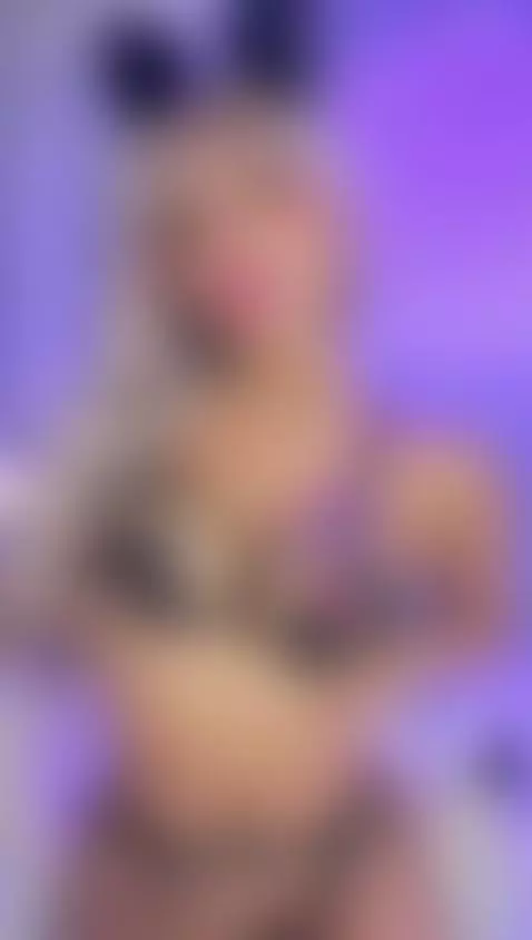 Put me on all fours and spank me while you spread my ass 👿🔥 by salomebenz