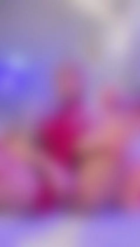 rubbing my panties by salomebenz