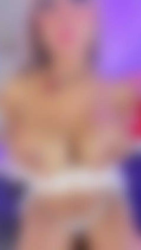 I want your penis on my tits by salomebenz