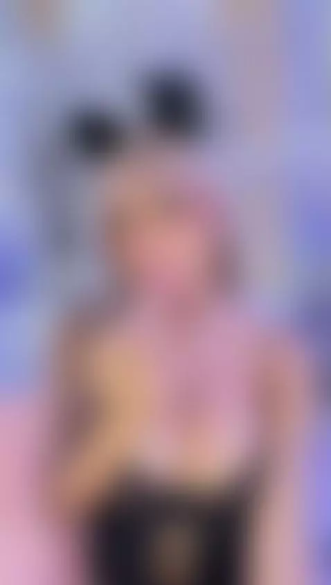 I want you to come and choke me with your delicious cock  💦🔥 by salomebenz