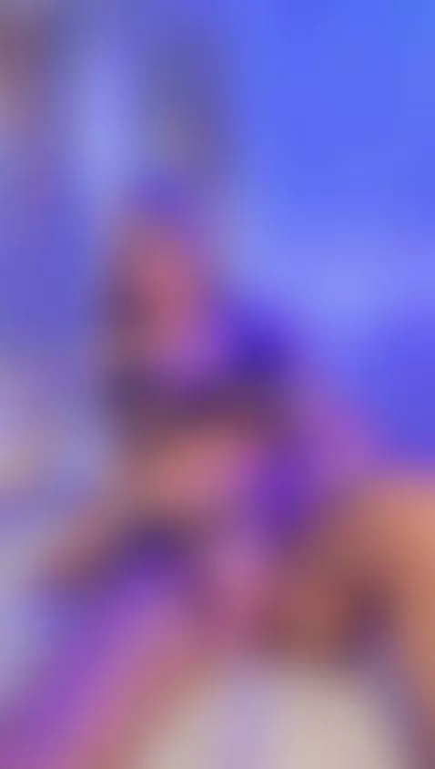 fingering pussy wet for you by salomebenz