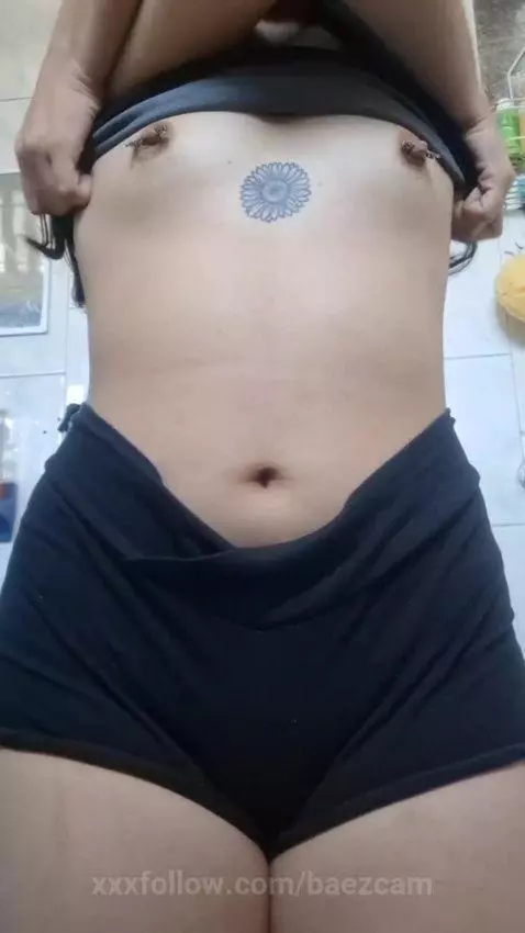 Do you want to see more? by baezcam