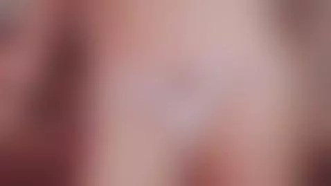 Hug me. Instagram: @magiarosa2025 by magiarosa