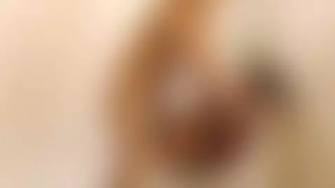 You don't need to move. The chair does 😂onlyfans.com/magiaro... by magiarosa