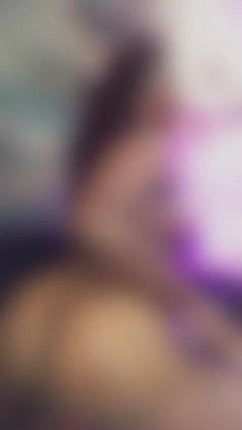 Fucking a delicious ass dildo
https://www.xlovecam.com/es/mo... by karliemoss