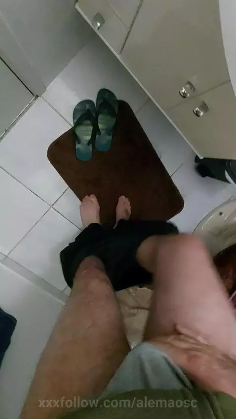 🥒💦💦 💦 by alemaosc