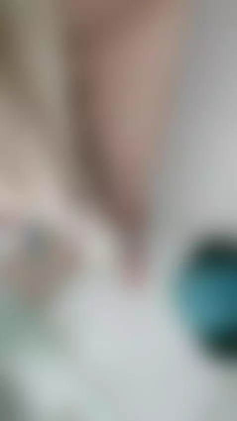 🛀🥒💦💦💦💦 by alemaosc