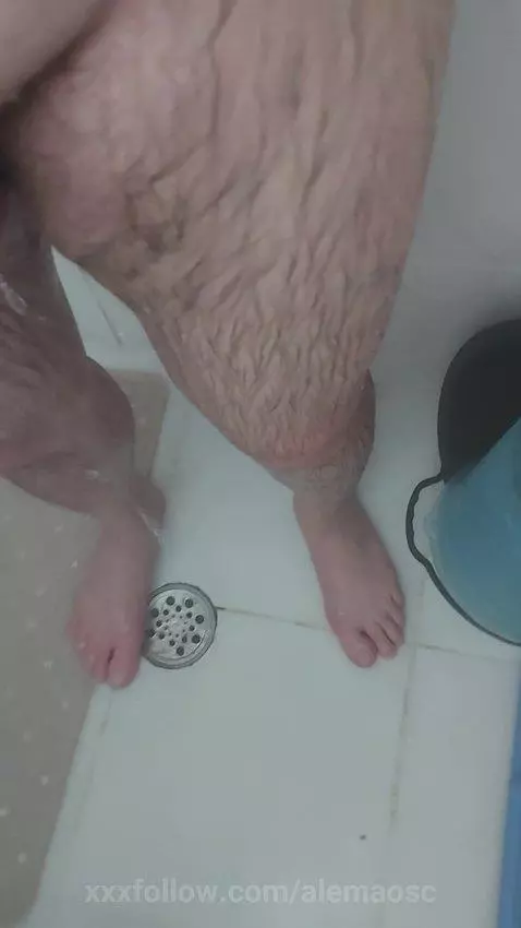 🥒💦💦💦💦💦💦💦💦 by alemaosc