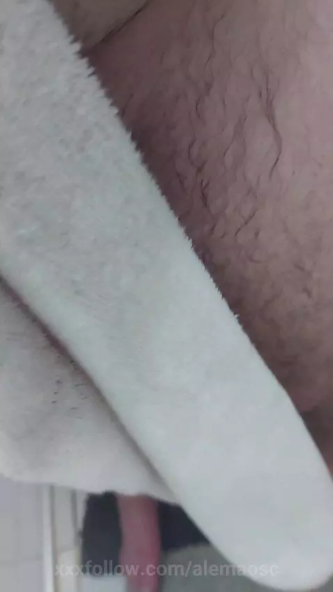 🥒💦💦👀👀 by alemaosc