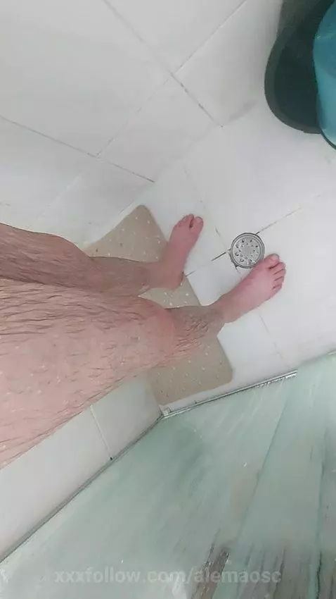 🥒💦💦💦🛀🛀🛀🛀 by alemaosc