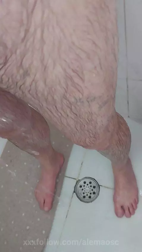 🥒💦💦💦💦 by alemaosc