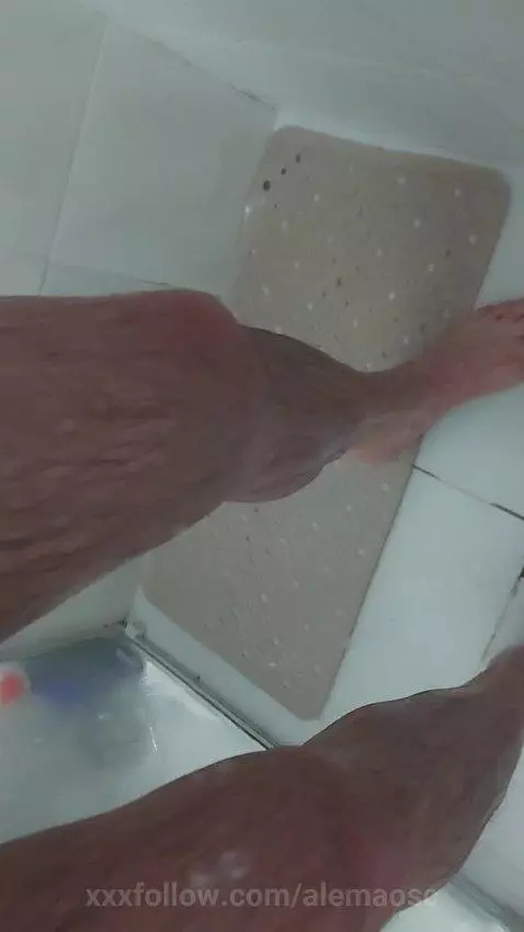 🥒💦💦💦💦 by alemaosc