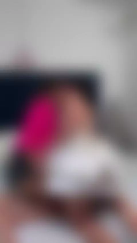 💄 My naughtiest photos aren't here...
They're waiting for yo... by khendraowenn