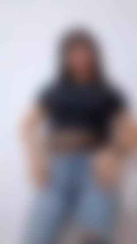 👠 Whispering dirty things to you is one of my specialties...... by khendraowenn