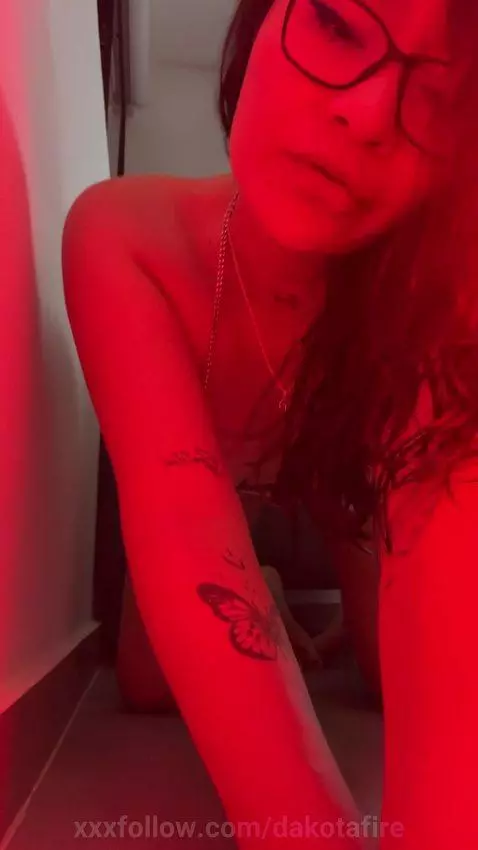 mmm fuck me 👅👅 by dakotafire