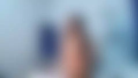 We start the fun with a little toy 💦 by thinlittlegirl