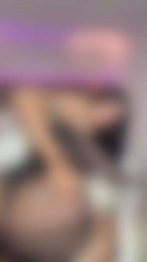 show live
https://www.camsoda.com/es/hannaahcutee by hannaahcutee