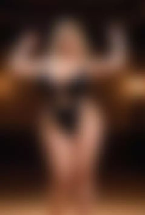 curvygirl, curvybody, bigboobs by sugarkhaos