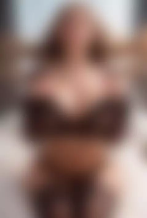 bustymilf, curvygirl, busty by sugarkhaos