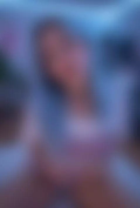 egirl, curvy, sexygirl by sugarkhaos