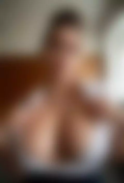 curvybody, bigboobs, bigtits by sugarkhaos