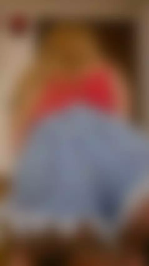 im learning how to twerk✨️ by darkfairygirl