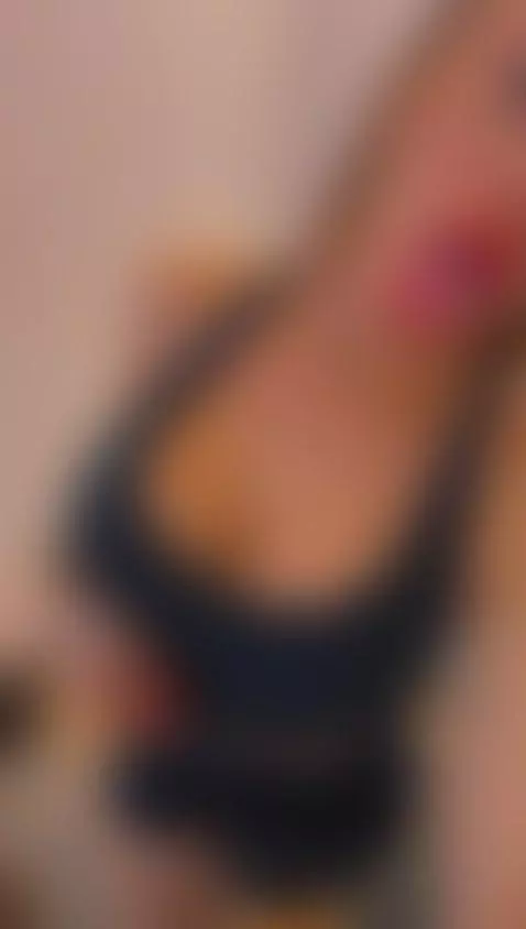 sexys bigboobs by ana-ruiz