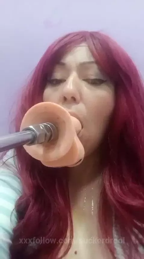 i love suck dildo.... u like saliva? by suckerdrool