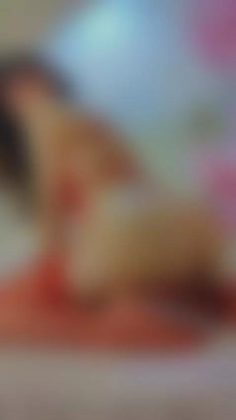 I'm so hot right now... can you help me lower this temperatu... by catarinamayer