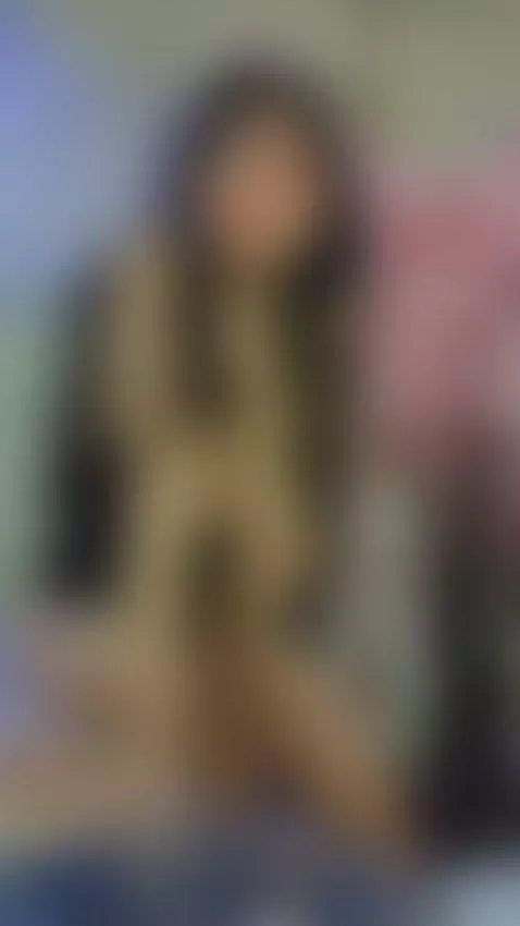 I want you to use your feet to masturbate me and then clean ... by catarinamayer