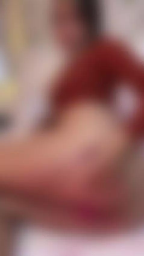 delicious moment by emiliacollins