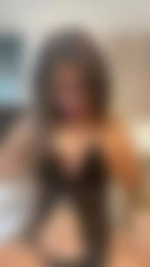 sexy by emiliacollins