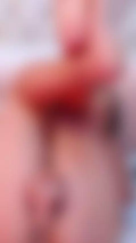 latina hot by emiliacollins