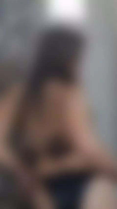 I move slowly ... so you can enjoy second to second. by emiliacollins