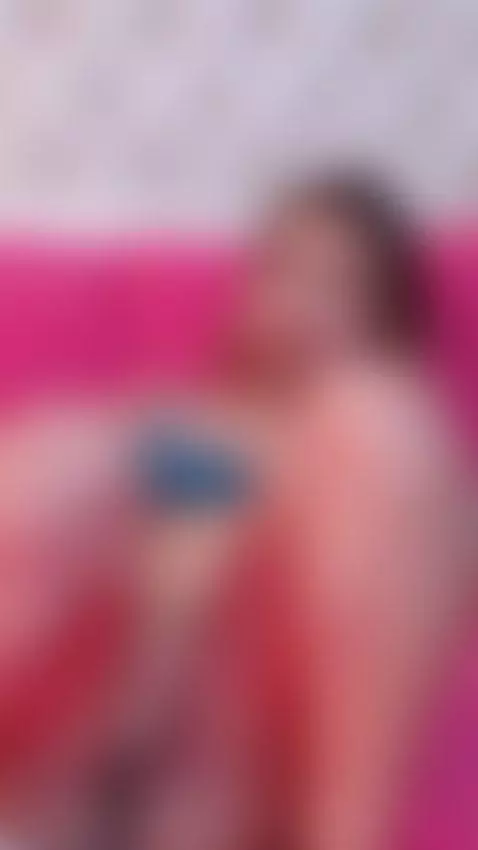 latina hot by emiliacollins