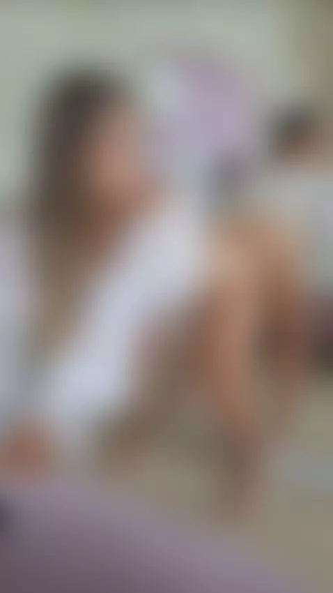 latina hot by emiliacollins