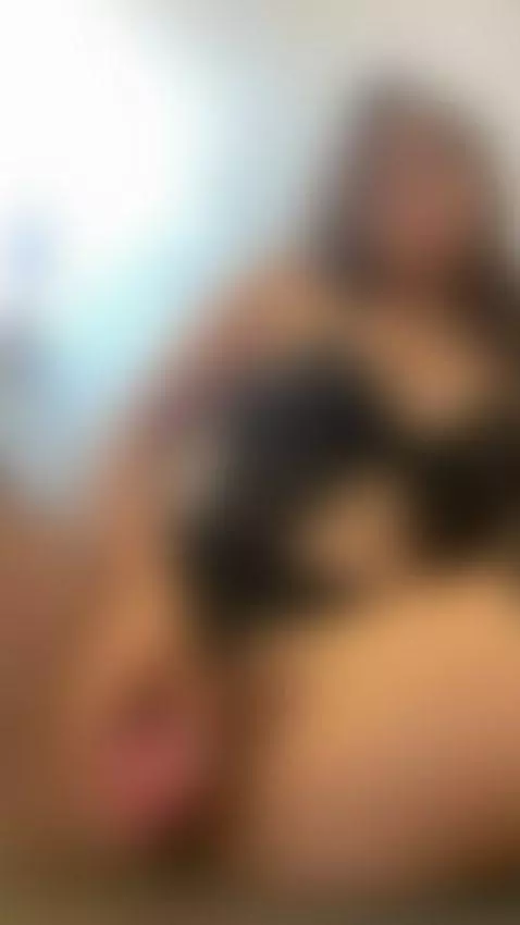 hot by emiliacollins