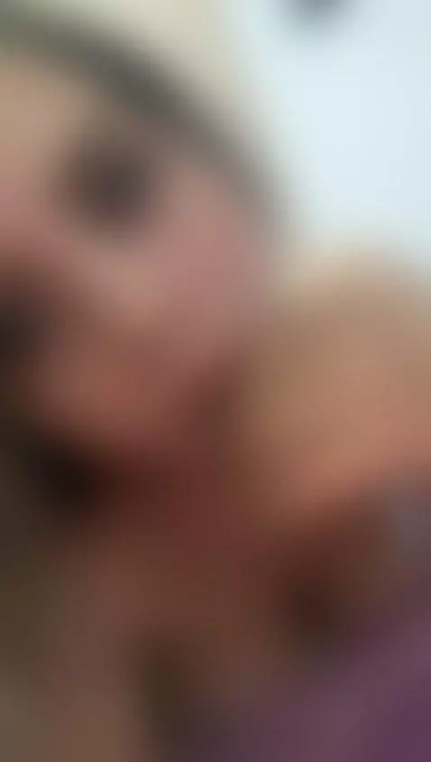 blonde hot by emiliacollins