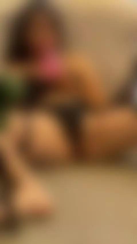 My body is ready for you ... And you for me? by emiliacollins